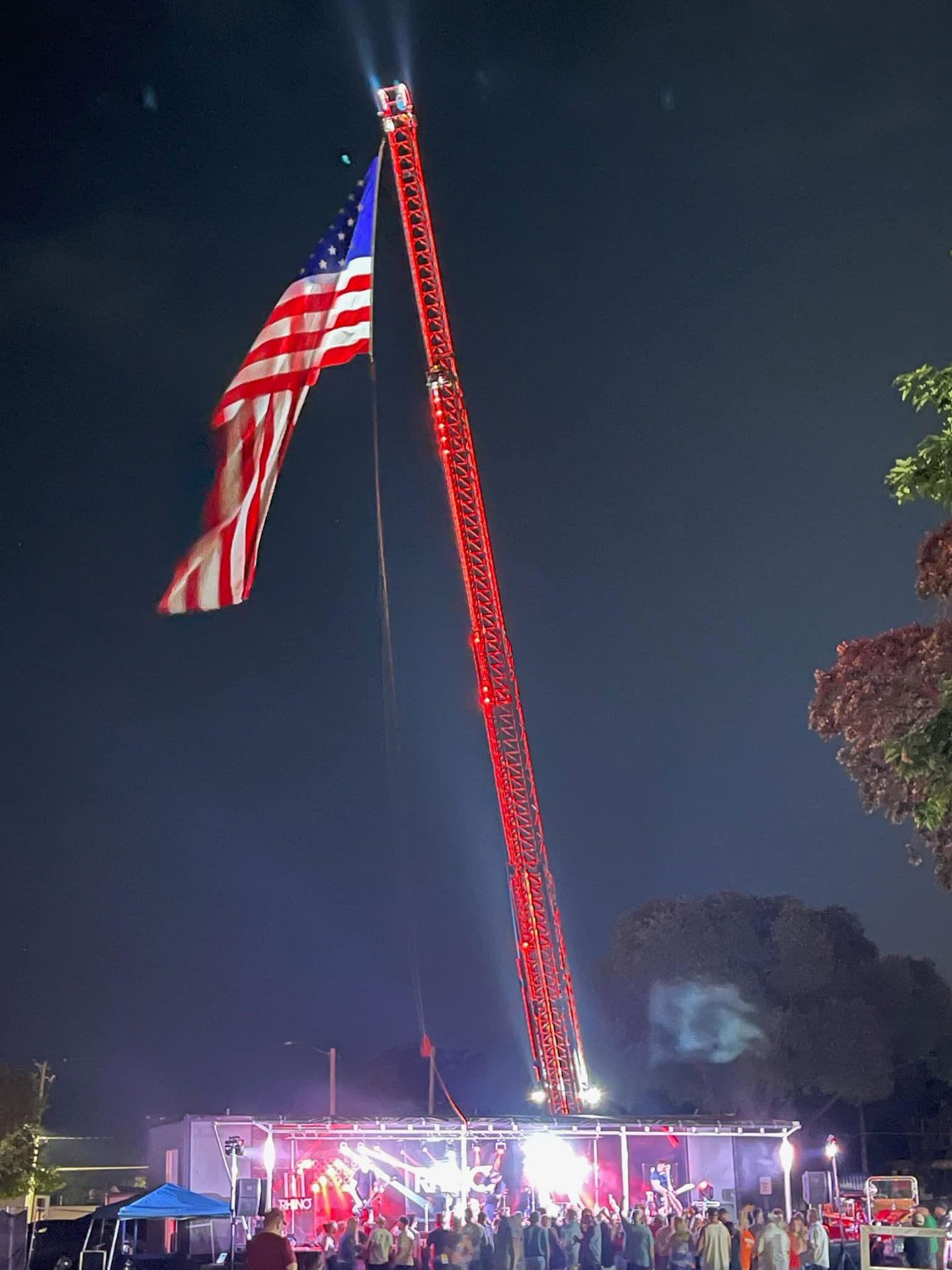 Rebel Fire BBQ At Lake City Firemans Dance