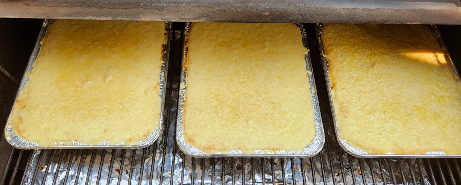 Smoking White Mac N Cheese